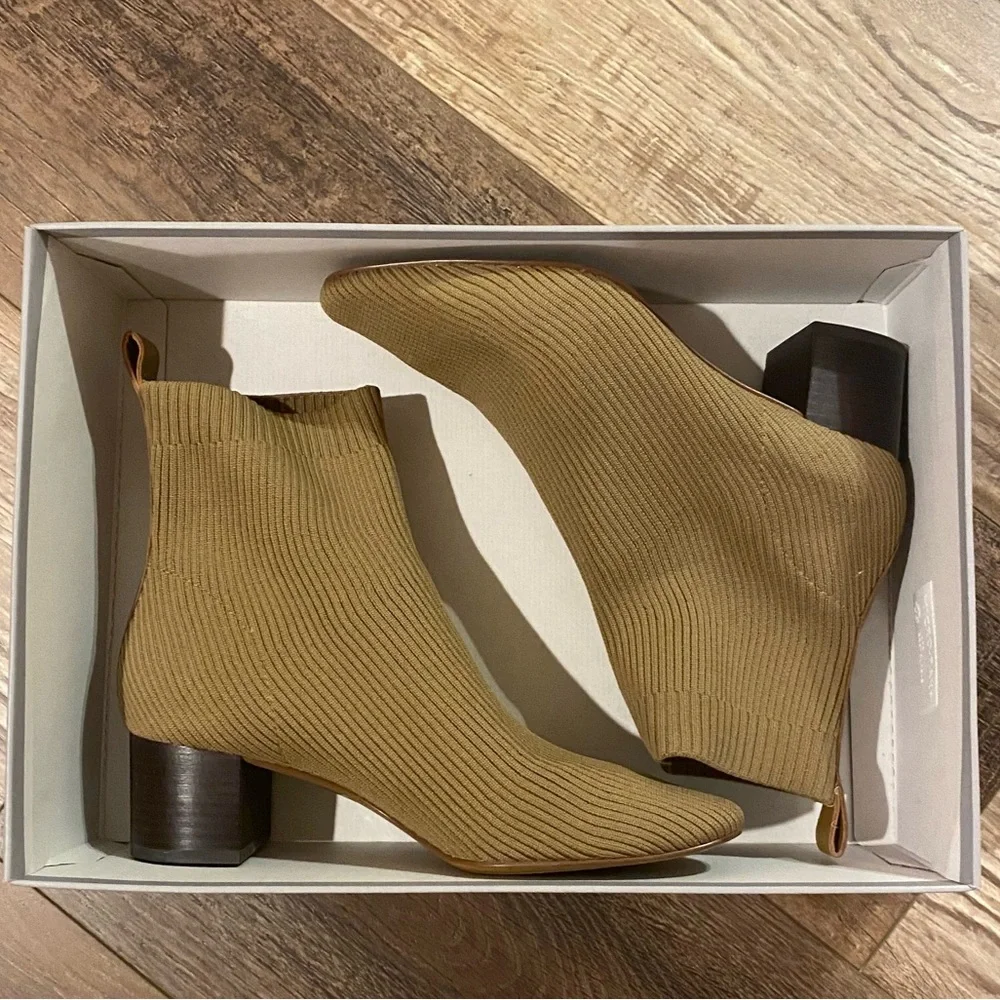 Everlane Glove Boot - Picture 6 of 6